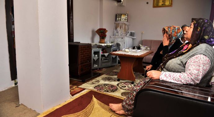 Satın aldığı evin kolonunda en olduğunu öğrenince hayrete düştü! Satın aldığı evin kolonunda en olduğunu öğrenince hayrete düştü!