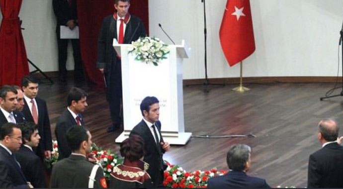 AK Parti'den Feyzioğlu'na sert tepki! AK Parti'den Feyzioğlu'na sert tepki!