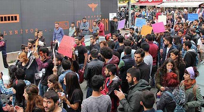 İki ilde üniversite karıştı İki ilde üniversite karıştı