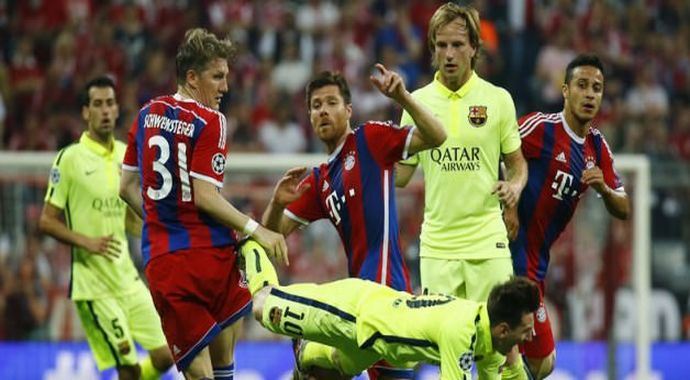 Devler Ligi'nde ilk finalist Barcelona Devler Ligi'nde ilk finalist Barcelona