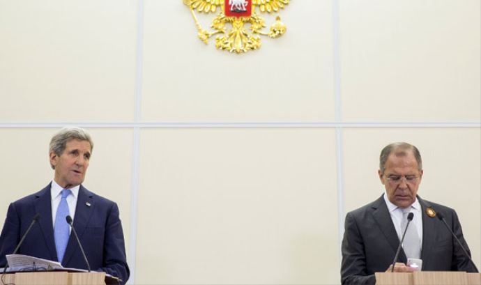 Kerry ile Lavrov görüştü Kerry ile Lavrov görüştü