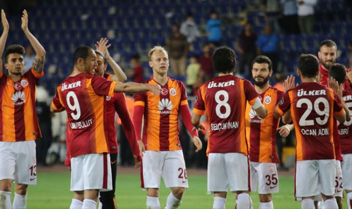 Aslan Mersin'i devirdi, zirvedeki yerini sağlamlaştırdı Aslan Mersin'i devirdi, zirvedeki yerini sağlamlaştırdı