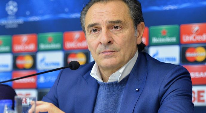 Galatasaray&#039;da Prandelli gerilimi