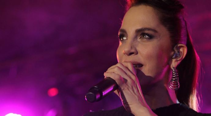 Gediz'de Sertab Erener rüzgarı Gediz'de Sertab Erener rüzgarı