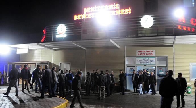 Komşusunu bıçakla öldürüp, kaçtı! Komşusunu bıçakla öldürüp, kaçtı!