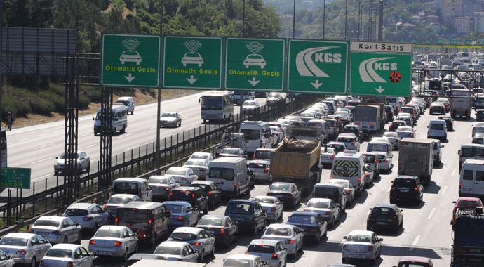 Trafikteki araç sayısı 20 milyon sınırında Trafikteki araç sayısı 20 milyon sınırında