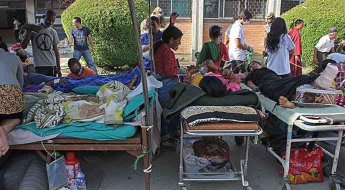 Nepal&#039;deki son depremde üç ülkede 86 kişi öldü