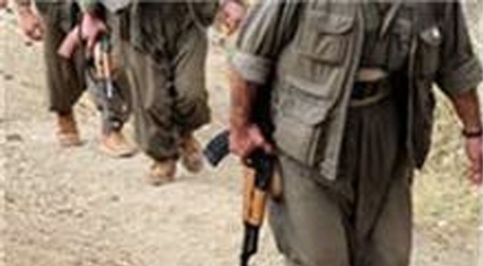 Şırnak'ta 10 PKK'lı teslim oldu Şırnak'ta 10 PKK'lı teslim oldu