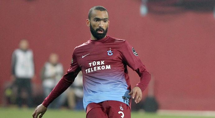 Trabzonspor'un yıldızı Bosingwa'dan kötü haber! Trabzonspor'un yıldızı Bosingwa'dan kötü haber!