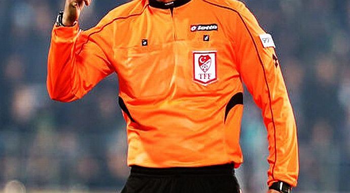 Süper Lig&#039;de 32. haftanın hakemleri