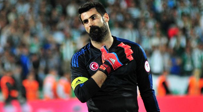 Volkan Demirel: Futbolu bırakayım! Volkan Demirel: Futbolu bırakayım!