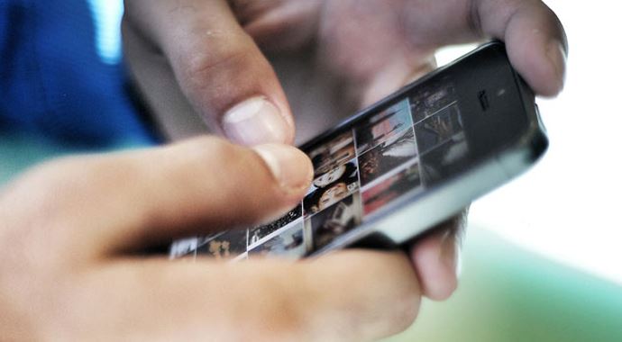 4G ihalesi ertelendi 4G ihalesi ertelendi