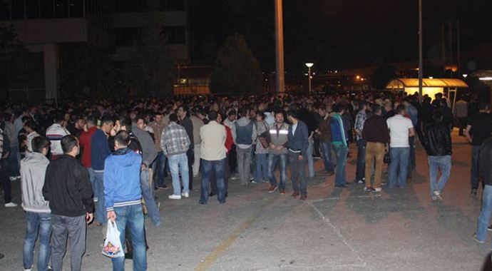 Fransız otomotiv devinde, üretim durdu! Fransız otomotiv devinde, üretim durdu!