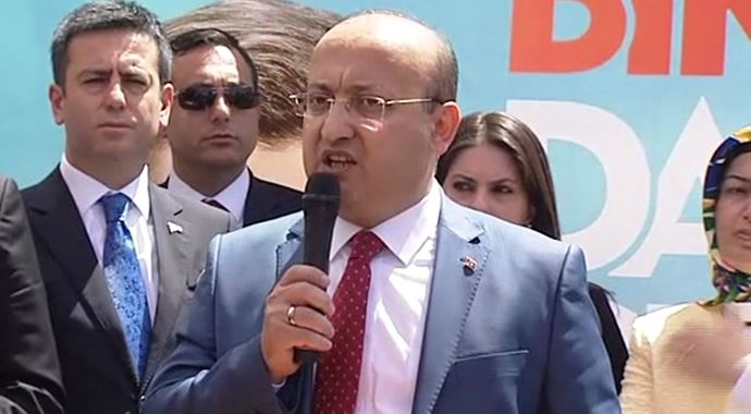 Akdoğan'dan Fikri Sağlar'a sert cevap ! Akdoğan'dan Fikri Sağlar'a sert cevap !
