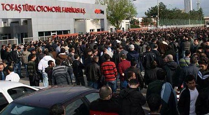 TOFAŞ'ta iş bırakma eylemi TOFAŞ'ta iş bırakma eylemi