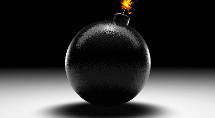 AK Parti seçim bürosu yakınına bomba!