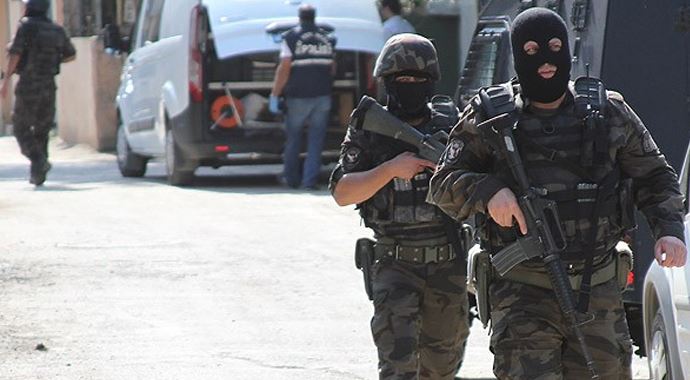 3 zanlıya özel harekat destekli operasyon 3 zanlıya özel harekat destekli operasyon