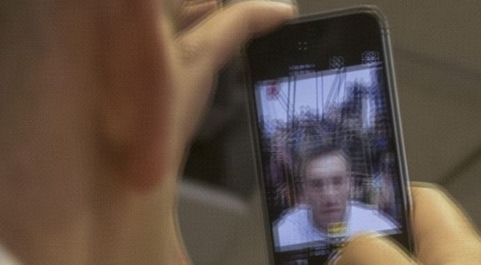 Cep telefonu çalan hırsız selfie yapınca yakalandı