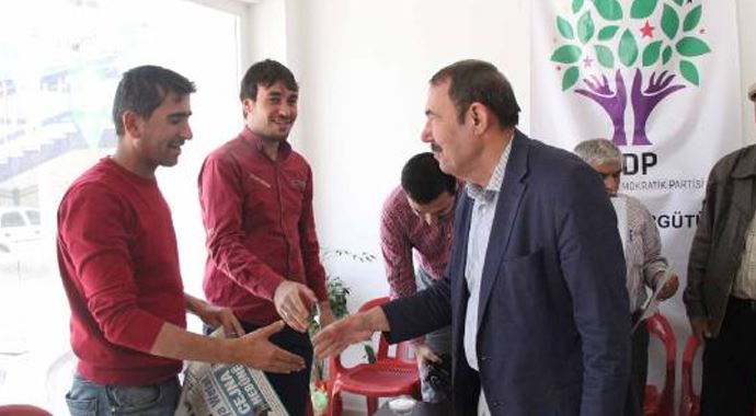 HDP aşiretleri ikna etmek için komisyon HDP aşiretleri ikna etmek için komisyon