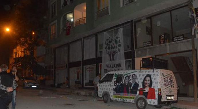 Tekirdağ'da HDP gerginliği Tekirdağ'da HDP gerginliği
