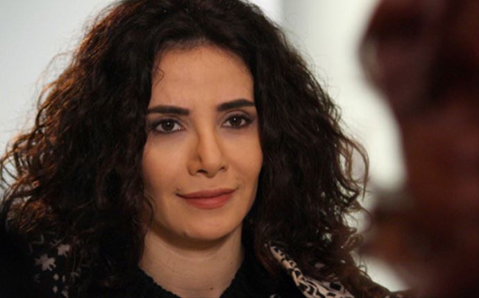 Songül Öden&#039;i muhabirler oyuna getirdi!