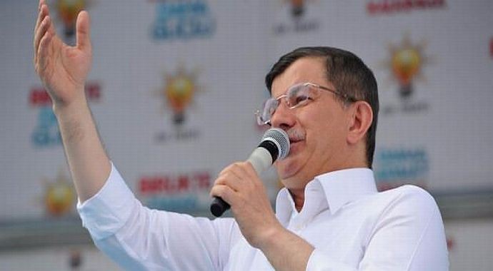 Ahmet Davutoğlu, Balıkesir&#039;de konuştu