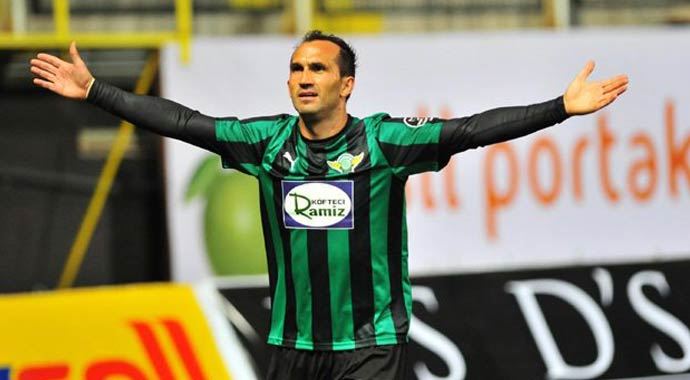 Akhisar Belediyespor Gekas'ı gönderdi Akhisar Belediyespor Gekas'ı gönderdi