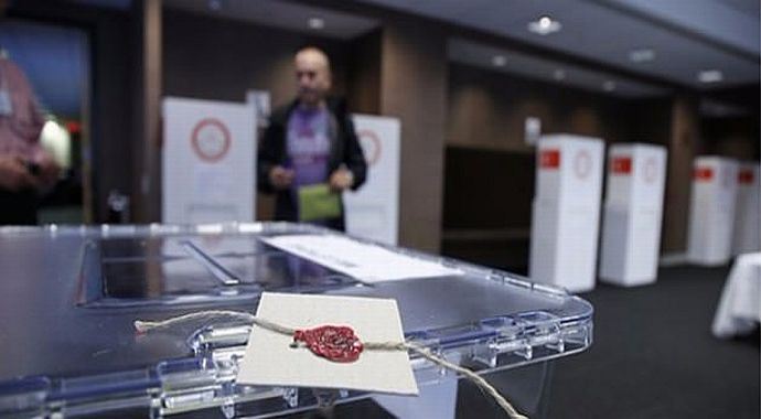 ABD'de oy verme işlemi başladı ABD'de oy verme işlemi başladı