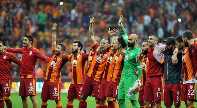 Galatasaraylı futbolculardan maç sonu açıklama