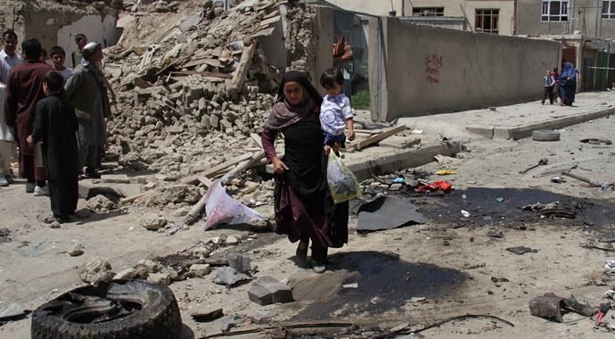 Afganistan yine kan gölü!