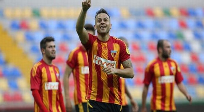 Şampiyon Kayserispor hız kesmedi!