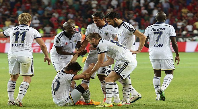 Kaptan Emre ipten aldı!