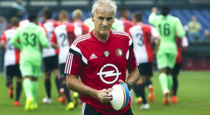 Feyenoord sözleşmeyi feshetti!