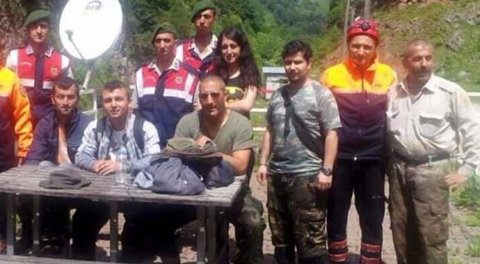 Kaybolan 8 dağcı kurtarıldı Kaybolan 8 dağcı kurtarıldı