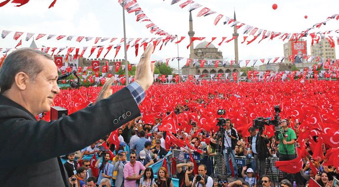 Erdoğan: Muhalefetin derdi kasayı boşaltmak Erdoğan: Muhalefetin derdi kasayı boşaltmak