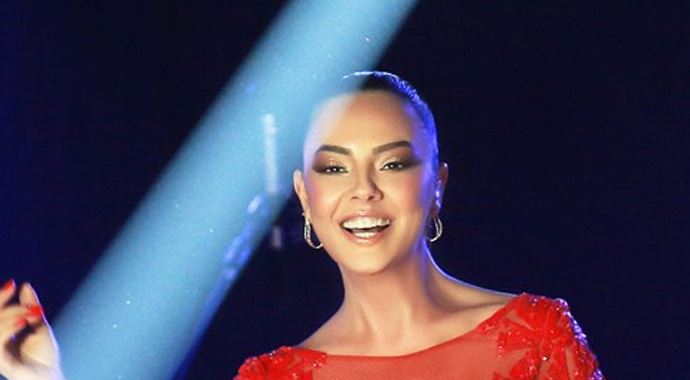 Ebru Gündeş açıkladı &#039;Botoks var&#039;