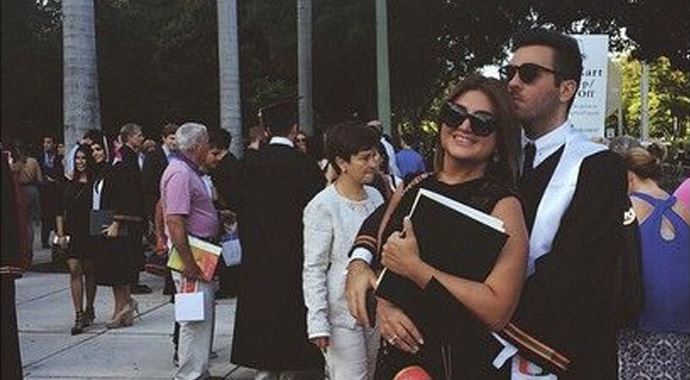 Sibel Can'ın oğlu emlakçı oldu! Sibel Can'ın oğlu emlakçı oldu!