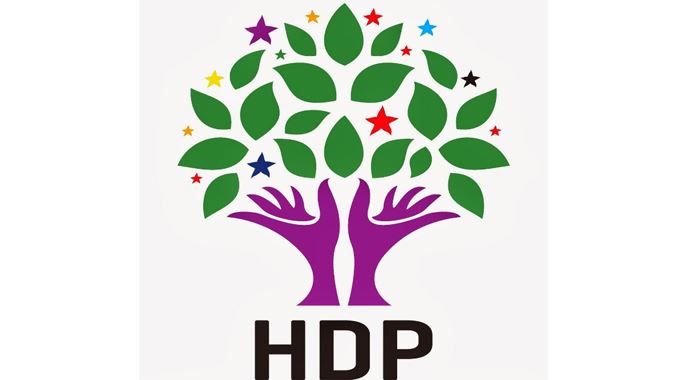  HDP&#039;den MHP&#039;li Meral Akşener&#039;e destek
