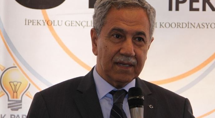 Arınç, &#039;Biz erkekçe mücadele ederiz&#039;