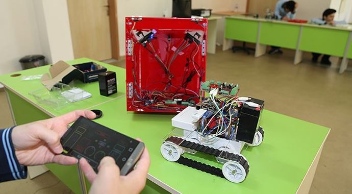 Eviniz boşken tedirginseniz, çözüm Karadenizli robotta! Eviniz boşken tedirginseniz, çözüm Karadenizli robotta!