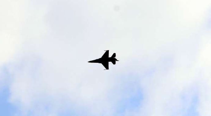 Türk jetlerine tatbikat sırasında Yunan tacizi Türk jetlerine tatbikat sırasında Yunan tacizi