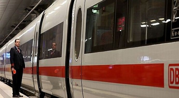 Almanya&#039;da makinistler yine greve gidiyor