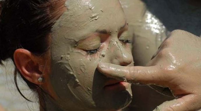 Sağlık için &#039;Çamur banyosu&#039;