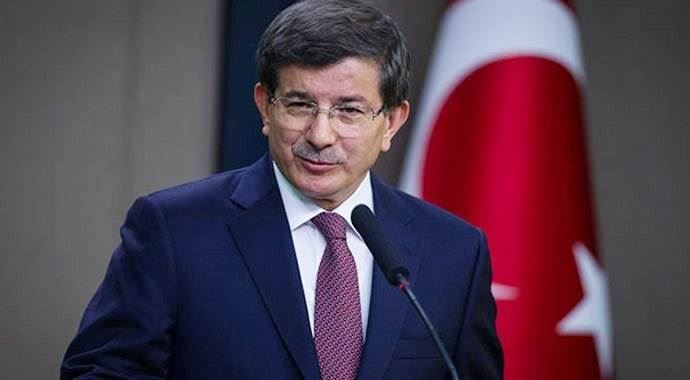 Davutoğlu'ndan gençlere önemli tavsiyeler Davutoğlu'ndan gençlere önemli tavsiyeler