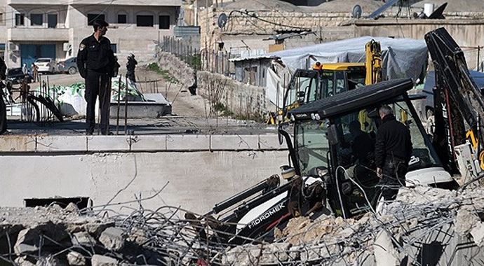 İsrail yıkmaya devam ediyor