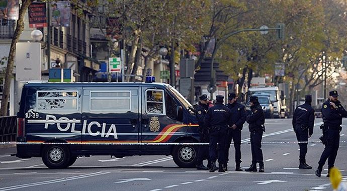 İspanya'da ETA operasyonu, 40 gözaltı İspanya'da ETA operasyonu, 40 gözaltı