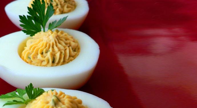 Kahvaltıda yumurtanın yanında çay içmeyin Kahvaltıda yumurtanın yanında çay içmeyin