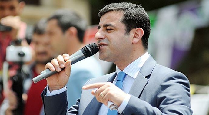 'Bu ülke demokrasiyle yönetilecek' 'Bu ülke demokrasiyle yönetilecek'