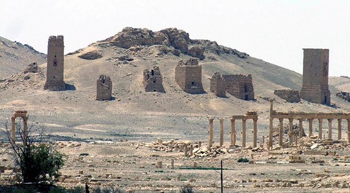 Terör örgütü Palmira'da ilerliyor Terör örgütü Palmira'da ilerliyor