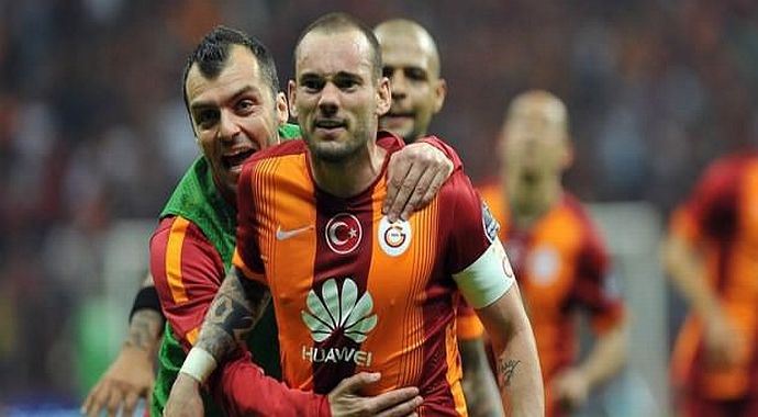 Sneijder: Bu tam bir saçmalık Sneijder: Bu tam bir saçmalık
